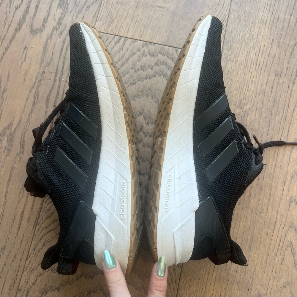 Adidas Black and White Questar Ride 'Core Black' B44832 - Picture 7 of 9